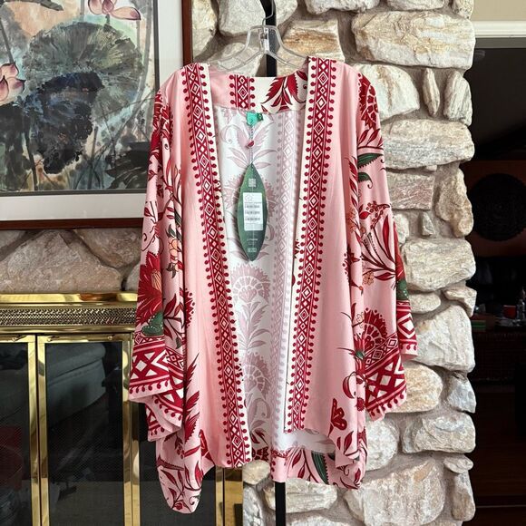 NWT Farm Rio Kimono Feminino Leveza Romântica size M ** missing belt** - Picture 1 of 12